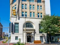 SpringHill Suites Baltimore Downtown Convention Center Area Hotels near Westsude