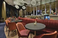 Van der Valk Hotel Tiel - Quầy Bar