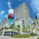 Beachfront Condo Front Oceanview Balcony Pools - 2-Star