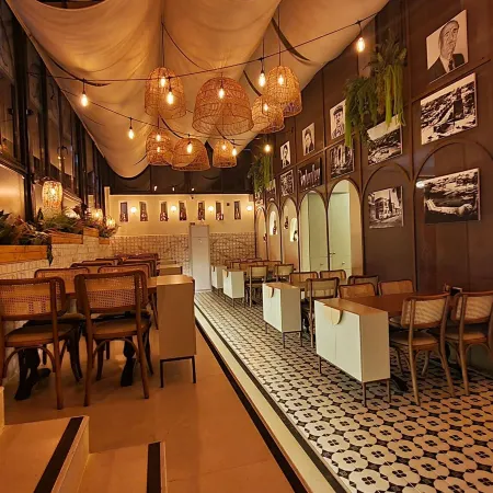 Microyal Hotel