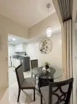 COZI Modern Uptown Parksuites - Pet friendly