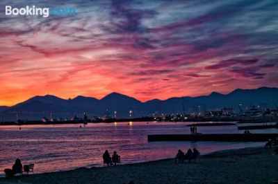 Hotel Exterior #Cannes Boccacabana Beach, Seafront, in Résid Pierre&Vacances 3 Stars Photo