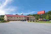 Econo Lodge Inn & Suites Hotels in Polk County