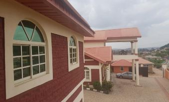 Hallmark Suites - Abeokuta