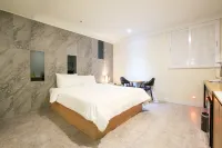 Gimpo Bellucci Motel