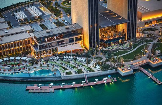 3. 포시즌스 호텔 ..