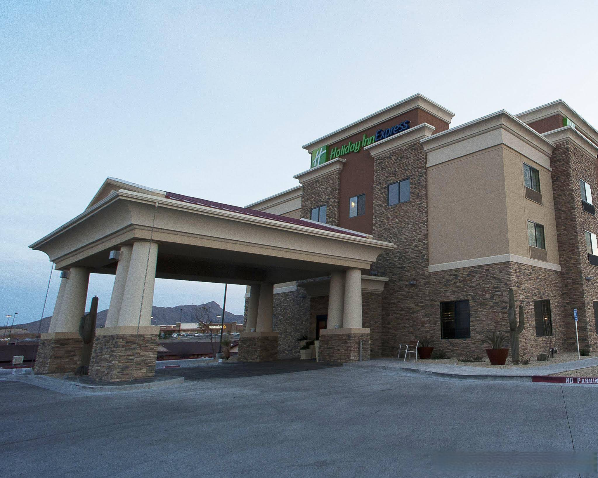 Holiday Inn Express & Suites Truth or Consequences, an Ihg Hotel