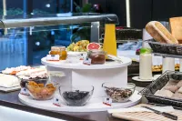 Art Hotel Szeged - servizio colazione