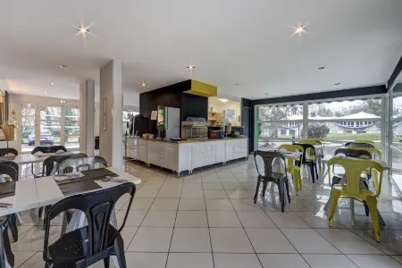 Comfort Aparthotel Divonne l'Orée du Parc