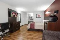 Red Roof Inn Starkville - University فنادق في Oktibbeha County