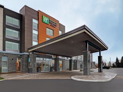 Holiday Inn Express & Suites COLLINGWOOD by IHG