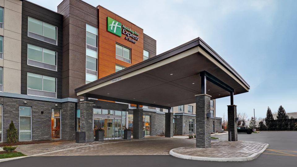 Holiday Inn Express & Suites COLLINGWOOD by IHG