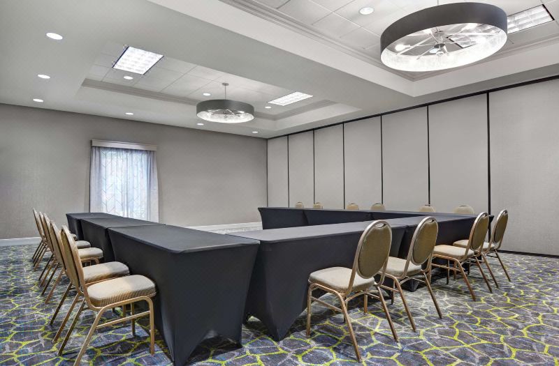 Hampton Inn Nashville/Gallatin photo 5