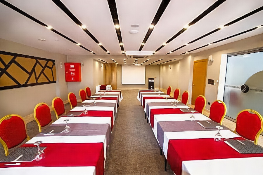 Ramada Encore by Wyndham Gebze