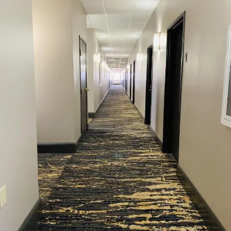 BRIDGEPOINTE INN & SUITES