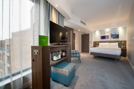 Hampton by Hilton Edinburgh West End
