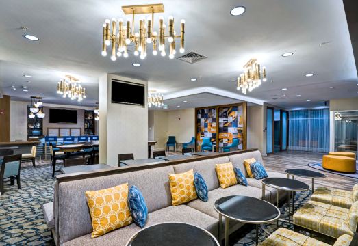 홈우드 스위츠 바이 힐튼