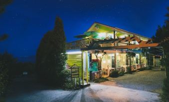 Taean Elvis Pension