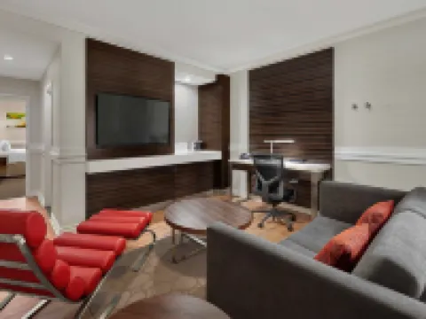 埃德蒙頓中心德爾塔套房酒店 埃德蒙頓酒店