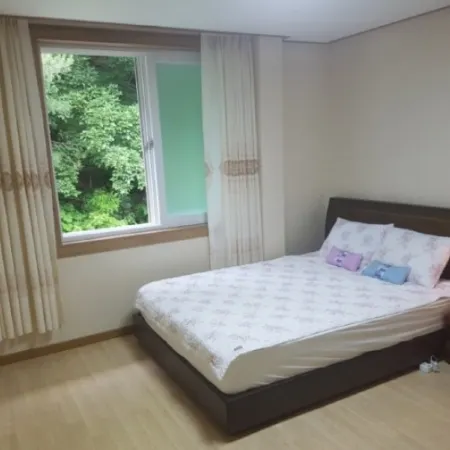 Yangju Healing Shelter Pension
