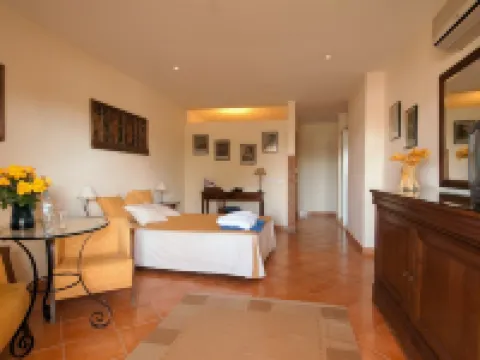 Luzmar Villas Hotels in Luz