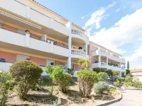 La Storia Hotels near Le Lezard
