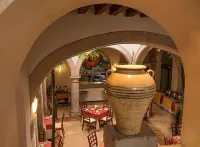 Hostal de La Monja - breakfast