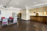 Comfort Inn - 2-Star