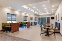 Comfort Suites - breakfast