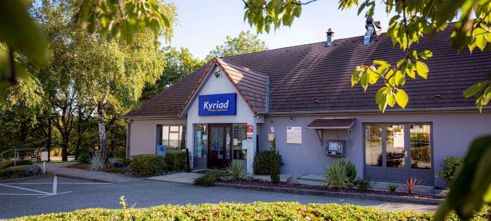 Kyriad Bellegarde - GENÈVE Hotels in Ain