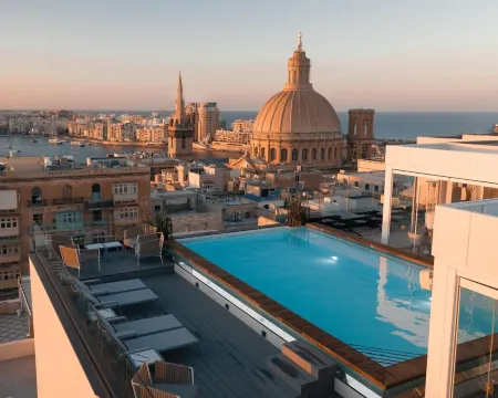 The Embassy Valletta Hotel Отели в г. Валлетта