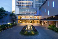 Grand Mercure Solo Baru