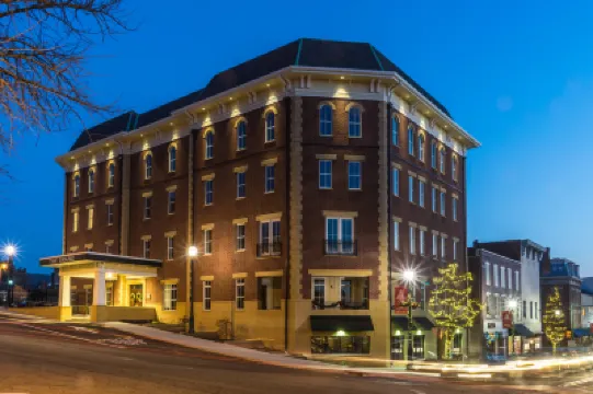 The Mount Vernon Grand Hotel Hotels in 