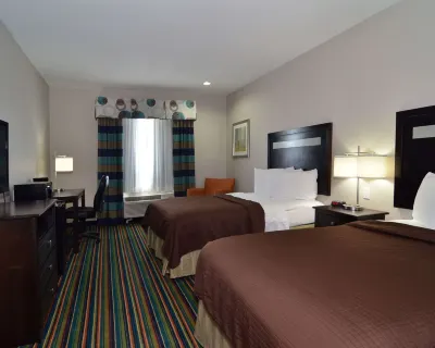 Quality Inn & Suites Kenedy - Karnes City