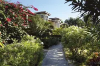 Paradise Cove Resort Hoteles cerca de Shoal Bay Beach