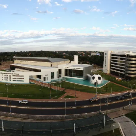 グラン ブルボン ホテル アスンシオン ルケのホテル