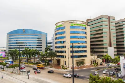 Wyndham Garden Guayaquil Hotels near Monument to Gabriel Garcia Moreno