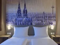 B&B HOTEL Köln-West Hotel dekat Stasiun Bawah Tanah Mohnweg
