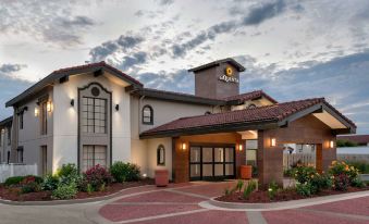 La Quinta Inn by Wyndham Columbus Airport Area