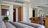 Athena Hotel