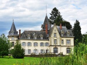 Château de Saint Antoine: chambres d’hôtes & gîte avec jacuzzi idéal mariage, anniversaire proche Limoges Limousin