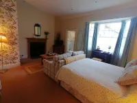 Anzac Street B+Bistro