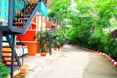 รูปภาพของรักกันรีสอร์ท 2