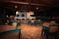 Almini Apartments