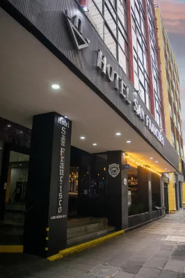 Hotel San Francisco Centro CDMX - บริการรถรับส่ง