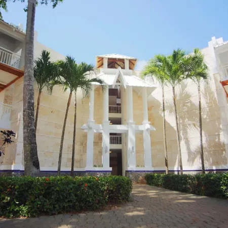 Wyndham Alltra Samana All Inclusive Resort