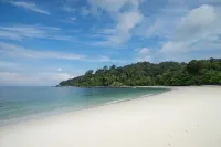 Pangkor Palm Bay Resort - ติดทะเล