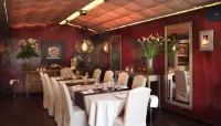 โรงแรม La Tartane Saint -Tropez - พร้อมอาหารเช้า