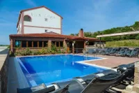 Apartmani Vila Caska - Pools