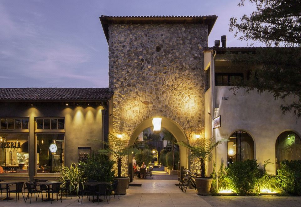 hotel overview picture